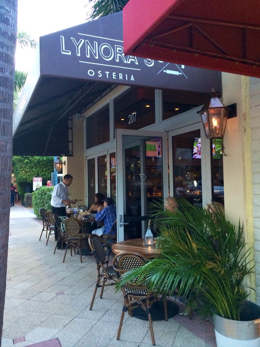 Lynora's Italian Restaurant happy hour in Miami