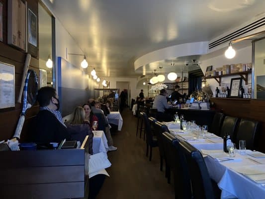 Loi Estiatorio happy hour in New York