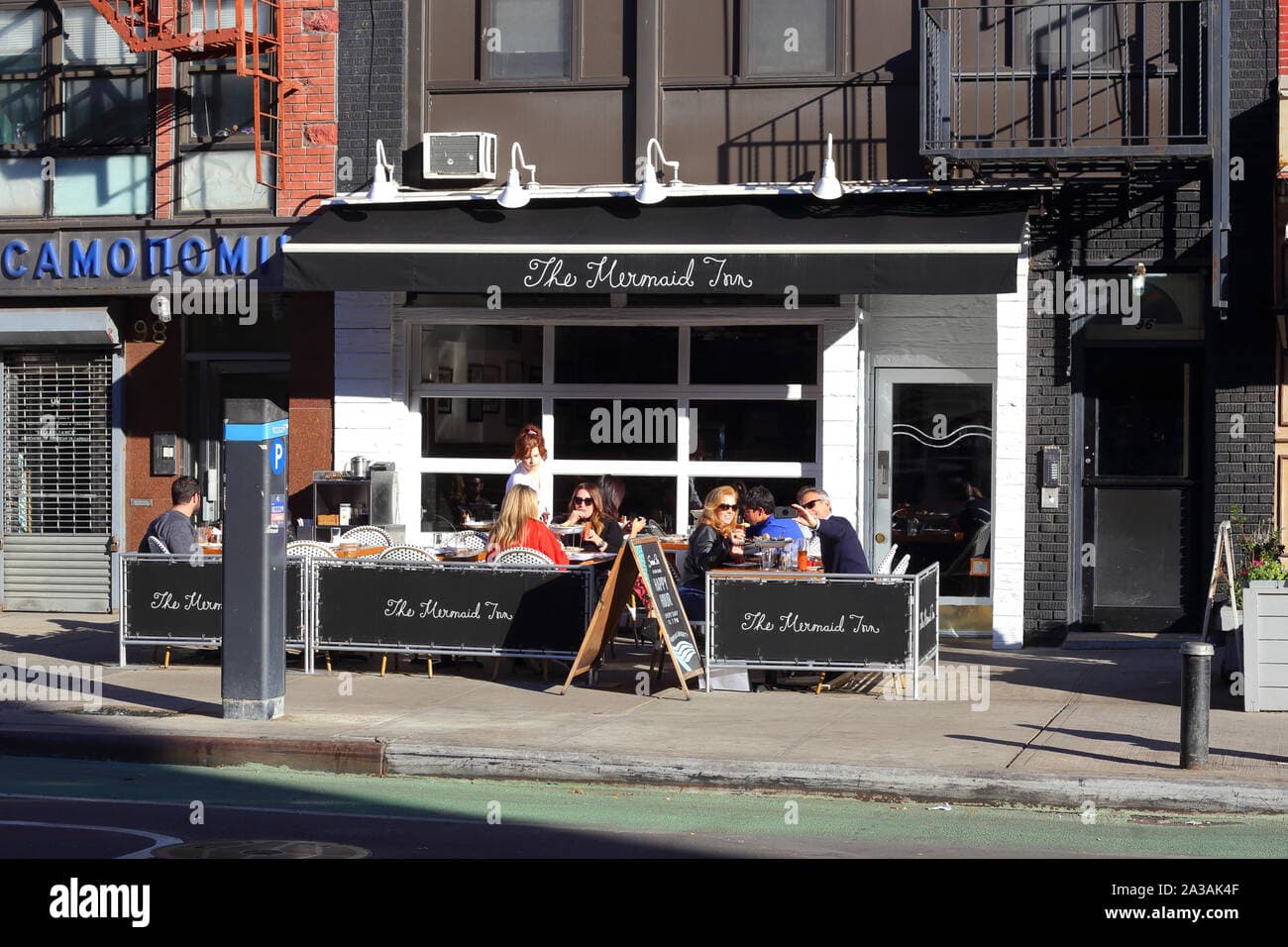 The Mermaid Inn Upper West Side happy hour in New York