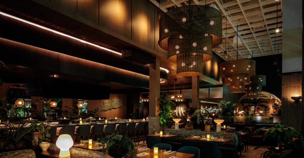 Earls Kitchen + Bar happy hour in Miami